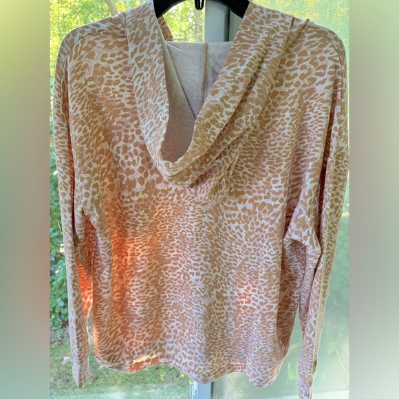 NWT Laila Ali lace up hoodie tan & pink animal print w/metallic embroidery. Sz S - Picture 7 of 11